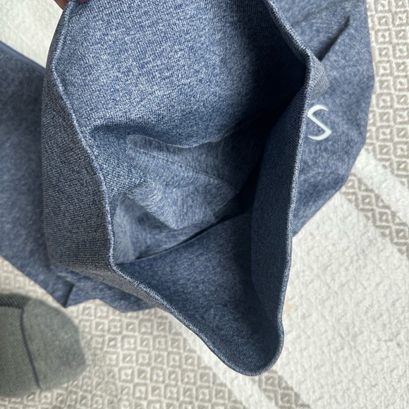 TLF React Seamless Gym Leggings, Navy Heather, size Small. New without tags. - Picture 7 of 9